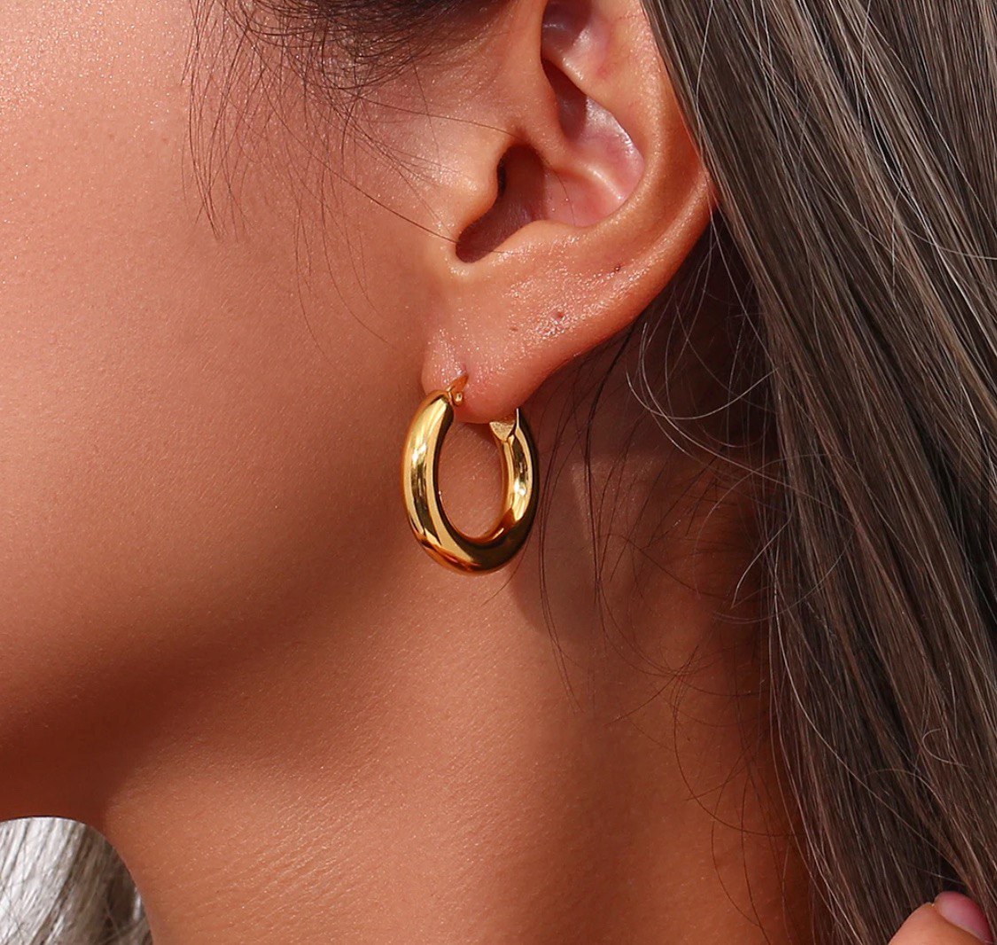 TATI THICK HOOPS