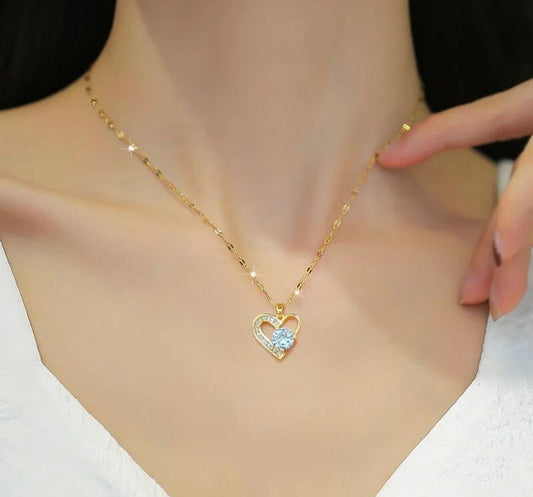 Asymmetrical Heart Zircon Pendant Necklace